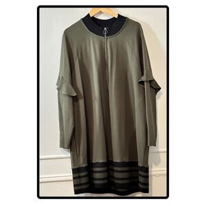 Love & Legends Green Tunic Dress with Ruffle Sleeve and Front Zipper Size 3X